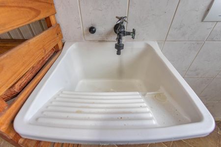 Casa para alugar com 100m², 2 quartos e 1 vaga Casa para alugar com 100m², 2 quartos e 1 vagaÁrea de serviço