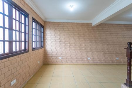 Casa para alugar com 100m², 2 quartos e 1 vaga Casa para alugar com 100m², 2 quartos e 1 vagaSala
