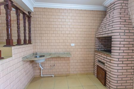 Casa para alugar com 100m², 2 quartos e 1 vaga Casa para alugar com 100m², 2 quartos e 1 vagaSala