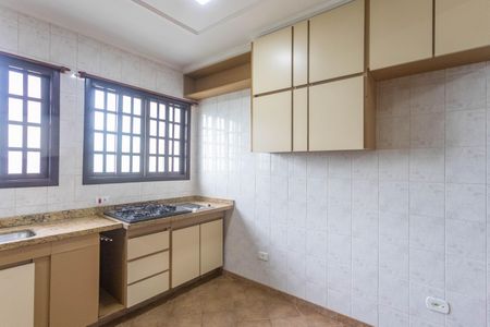 Casa para alugar com 100m², 2 quartos e 1 vaga Casa para alugar com 100m², 2 quartos e 1 vagaCozinha