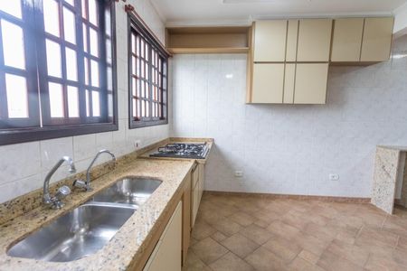 Casa para alugar com 100m², 2 quartos e 1 vaga Casa para alugar com 100m², 2 quartos e 1 vagaCozinha