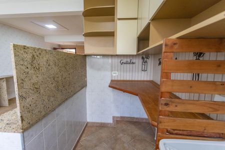 Casa para alugar com 100m², 2 quartos e 1 vaga Casa para alugar com 100m², 2 quartos e 1 vagaÁrea de serviço