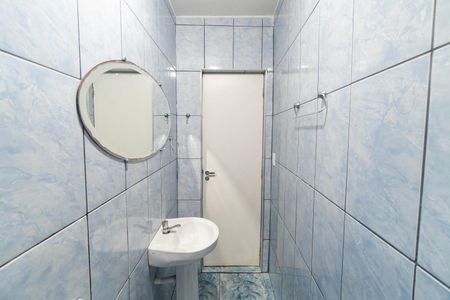 Banheiro de casa para alugar com 1 quarto, 50m² em Parque Jabaquara, São Paulo