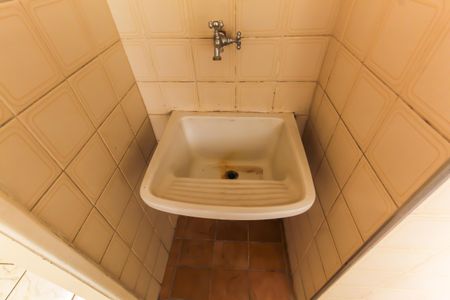 Apartamento para alugar com 70m², 2 quartos e 1 vagaÁrea de Serviço