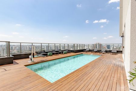 Studio à venda com 27m², 1 quarto e sem vagaPiscina