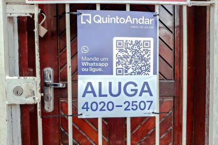 Casa para alugar com 75m², 2 quartos e sem vagaPlaquinha