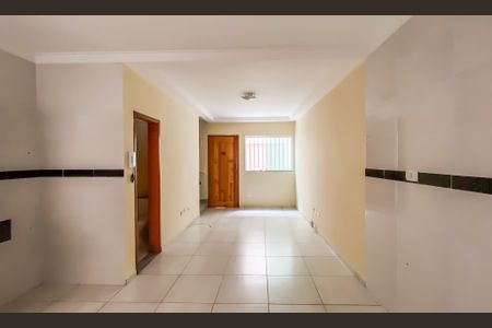 Sala/Cozinha de casa de condomínio para alugar com 2 quartos, 54m² em Vila Ponte Rasa, São Paulo