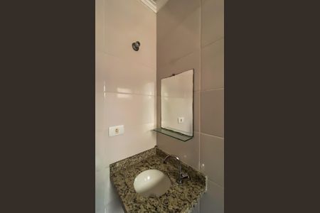 Casa de condomínio para alugar com 54m², 2 quartos e 1 vagaBanheiro da Suíte 1