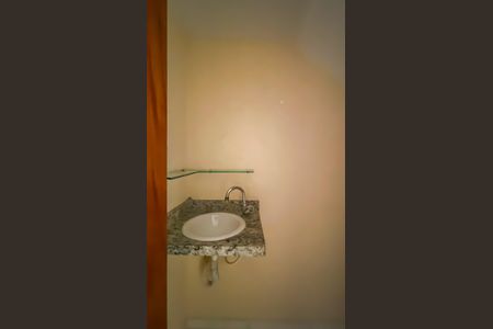 Casa de condomínio para alugar com 54m², 2 quartos e 1 vagaLavabo