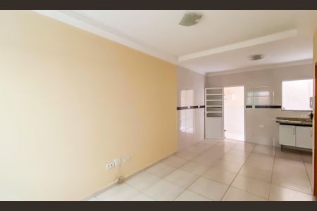 Casa de condomínio para alugar com 54m², 2 quartos e 1 vagaSala/Cozinha