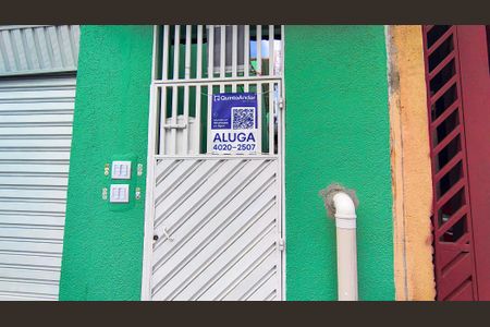 Casa para alugar com 70m², 1 quarto e sem vagaPlaquinha