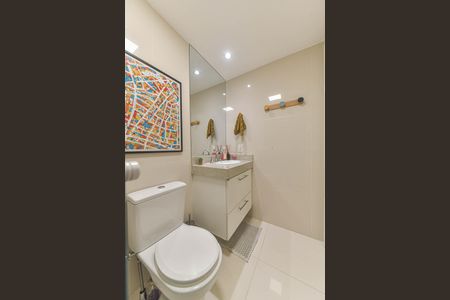 Apartamento à venda com 72m², 2 quartos e 2 vagas Apartamento à venda com 72m², 2 quartos e 2 vagasBanheiro Social