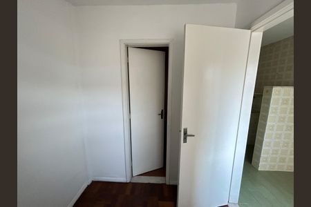 Apartamento para alugar com 75m², 2 quartos e 1 vagaQuarto de Serviço
