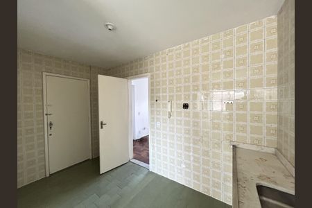 Apartamento para alugar com 75m², 2 quartos e 1 vagaCozinha