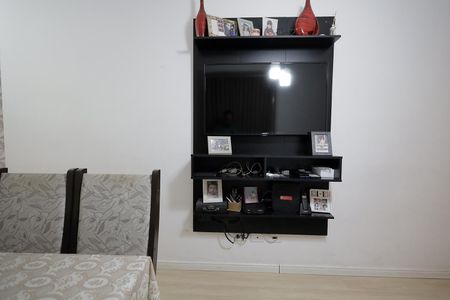 Sala de apartamento à venda com 2 quartos, 47m² em Vila Tibiriçá, Santo André