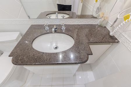 Apartamento à venda com 33m², 1 quarto e 1 vaga Apartamento à venda com 33m², 1 quarto e 1 vagaBanheiro