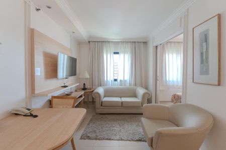 Apartamento à venda com 33m², 1 quarto e 1 vaga Apartamento à venda com 33m², 1 quarto e 1 vagaSala