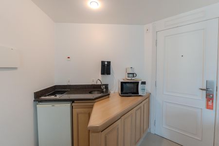 Apartamento à venda com 33m², 1 quarto e 1 vaga Apartamento à venda com 33m², 1 quarto e 1 vagaCozinha