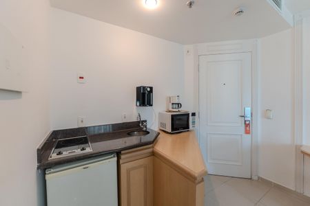 Apartamento à venda com 33m², 1 quarto e 1 vaga Apartamento à venda com 33m², 1 quarto e 1 vagaCozinha