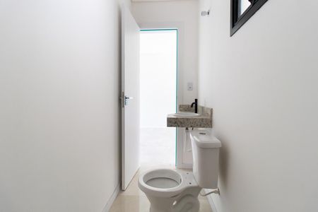 Casa de condomínio para alugar com 110m², 2 quartos e 2 vagasLavabo