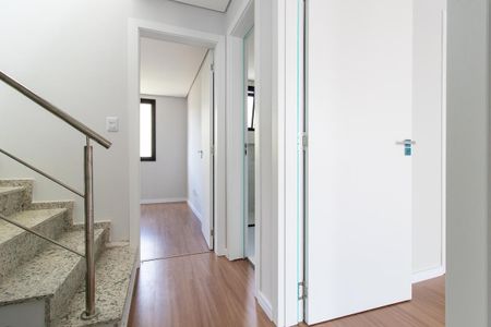 Casa de condomínio para alugar com 110m², 2 quartos e 2 vagasCorredor