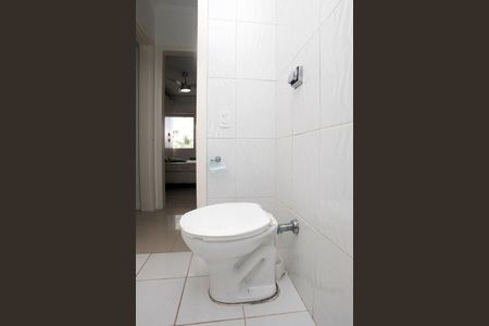 Banheiro de apartamento para alugar com 1 quarto, 45m² em Petrópolis, Porto Alegre