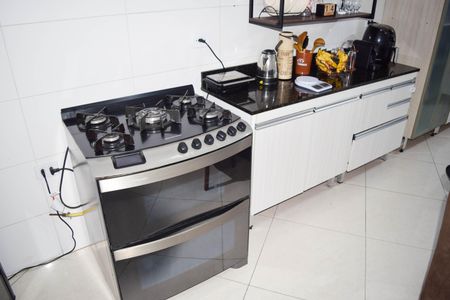 Casa à venda com 96m², 3 quartos e 2 vagasCozinha