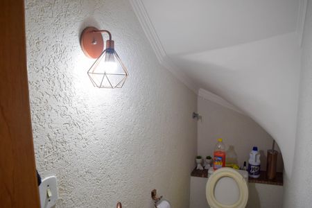 Casa à venda com 96m², 3 quartos e 2 vagasLavabo