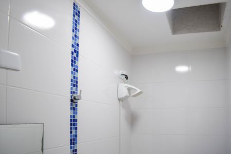 Casa à venda com 96m², 3 quartos e 2 vagasBanheiro