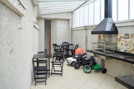 Casa à venda com 96m², 3 quartos e 2 vagasÁrea comum