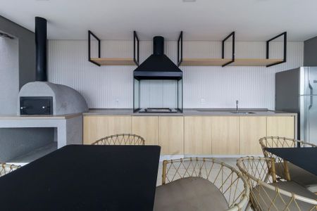 Apartamento à venda com 77m², 2 quartos e 1 vaga Apartamento à venda com 77m², 2 quartos e 1 vagaChurrasqueira