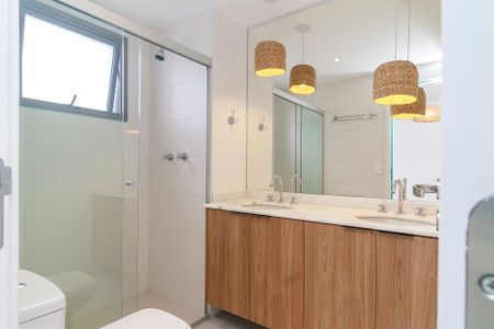 Apartamento à venda com 77m², 2 quartos e 1 vaga Apartamento à venda com 77m², 2 quartos e 1 vagaSuíte 2 - Banheiro