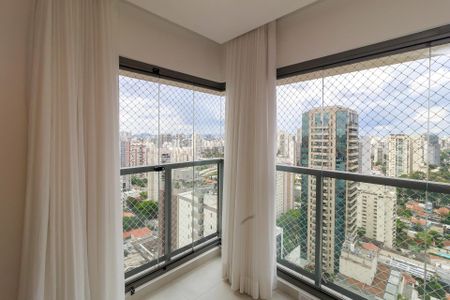 Apartamento à venda com 77m², 2 quartos e 1 vaga Apartamento à venda com 77m², 2 quartos e 1 vagaVaranda