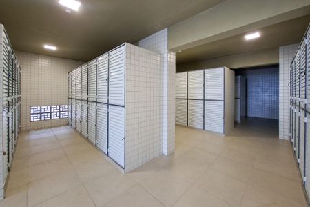 Apartamento para alugar com 70m², 2 quartos e 2 vagas Apartamento para alugar com 70m², 2 quartos e 2 vagasArmário