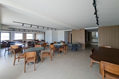 Apartamento para alugar com 70m², 2 quartos e 2 vagas Apartamento para alugar com 70m², 2 quartos e 2 vagasÁrea comum - Salão de festas