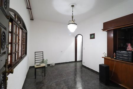 Casa para alugar com 3 quartos, 240m² em Jardim Jacana, São Paulo