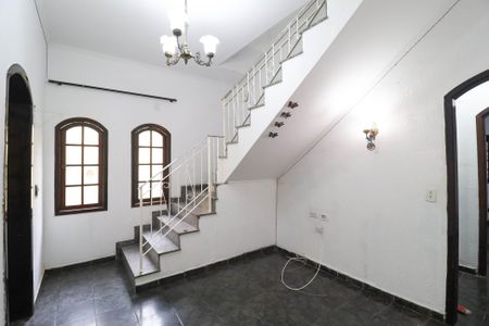 Casa para alugar com 3 quartos, 240m² em Jardim Jacana, São Paulo