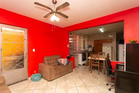 Sala de casa à venda com 2 quartos, 123m² em Vila Reis, São Paulo