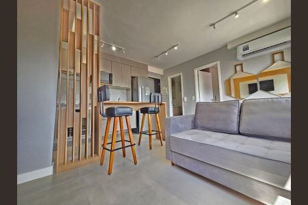 Sala de apartamento para alugar com 1 quarto, 33m² em Vila Cordeiro, São Paulo