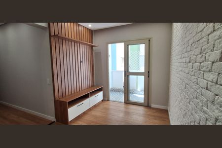 Apartamento para alugar com 70m², 3 quartos e 1 vagaSala