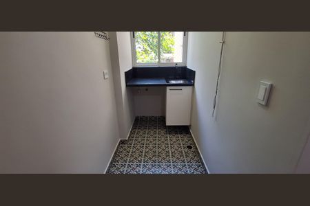 Apartamento para alugar com 70m², 3 quartos e 1 vagaÁrea de Serviço 