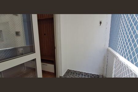Apartamento para alugar com 70m², 3 quartos e 1 vagaVaranda