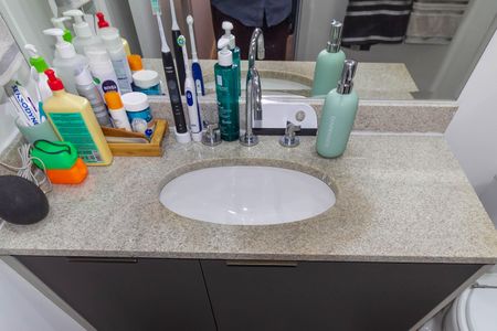 Apartamento à venda com 78m², 2 quartos e 1 vaga Apartamento à venda com 78m², 2 quartos e 1 vagaBanheiro da Suíte