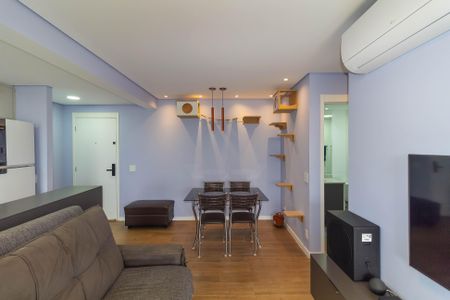 Apartamento à venda com 78m², 2 quartos e 1 vaga Apartamento à venda com 78m², 2 quartos e 1 vagaSala