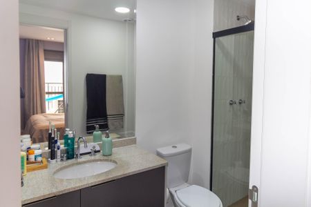 Apartamento à venda com 78m², 2 quartos e 1 vaga Apartamento à venda com 78m², 2 quartos e 1 vagaBanheiro da Suíte