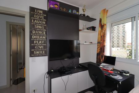 Apartamento à venda com 83m², 3 quartos e 2 vagasQuarto 2