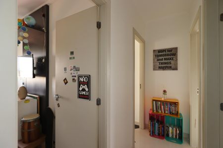 Apartamento à venda com 83m², 3 quartos e 2 vagasCorredor