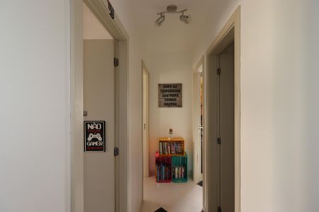 Apartamento à venda com 83m², 3 quartos e 2 vagasCorredor