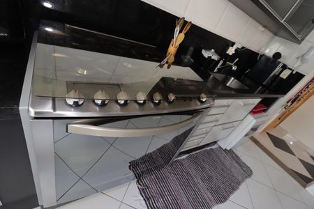 Apartamento à venda com 83m², 3 quartos e 2 vagasCozinha - Fogão embutido
