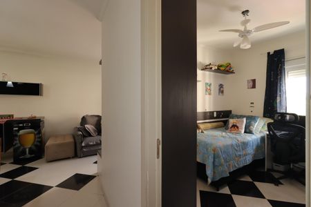 Apartamento à venda com 83m², 3 quartos e 2 vagasCorredor